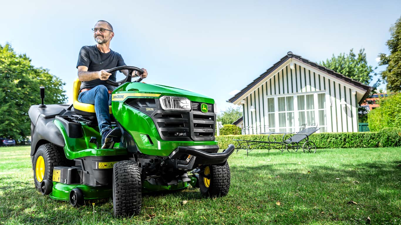 Tegenwerken Blokkeren verder Uitgebreide bescherming voor zitmaaiers | Speciale Aanbiedingen | Rijdende  gazonuitrusting | John Deere