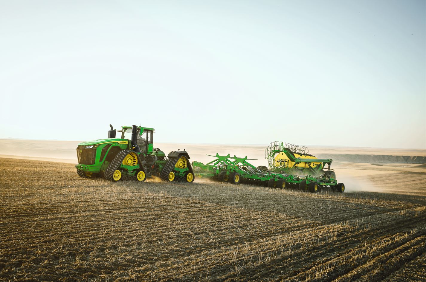 John Deere tilt de 9RX-tractor naar een nieuwe dimensie met drie compleet nieuwe modellen