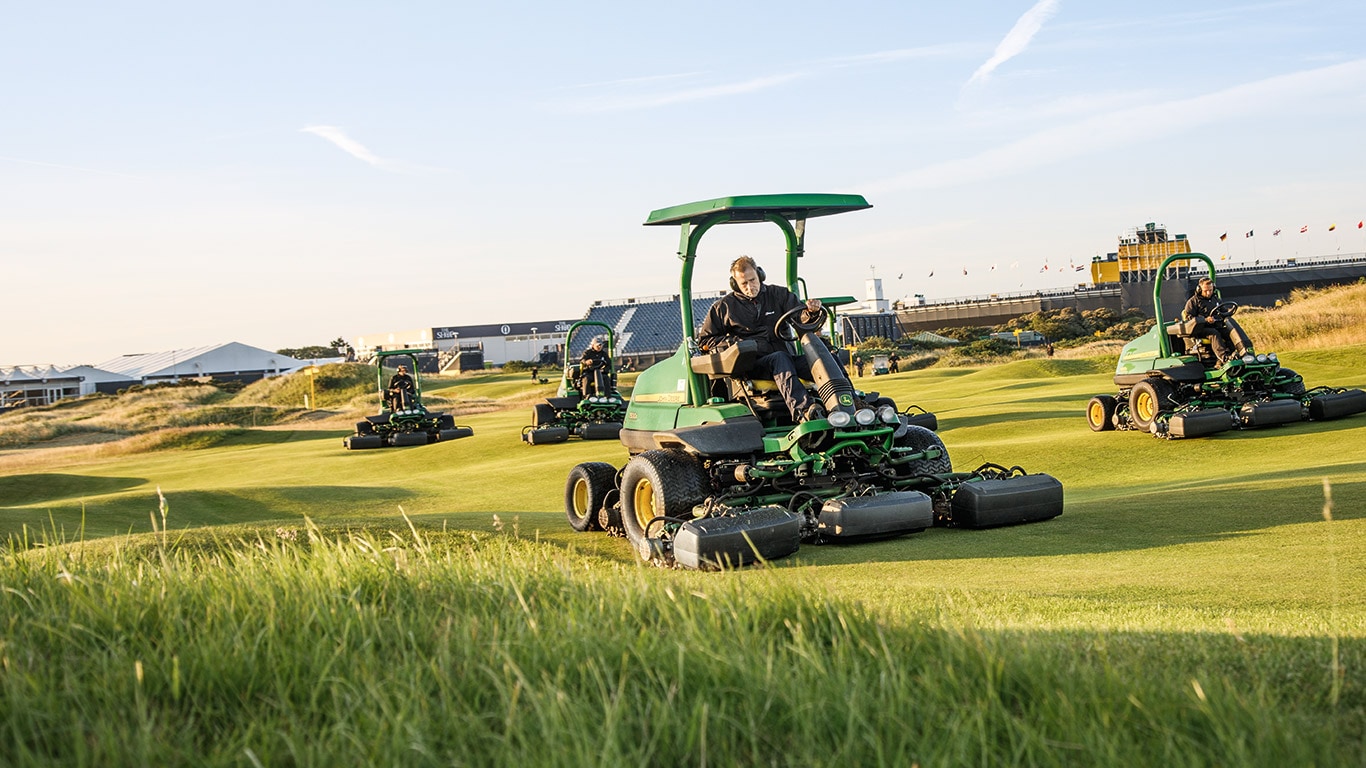 Golf- en sportvelden, hulpstukken, kooimaaiers en verticuteerders, veld, golfbaan, kooi met 5 messen