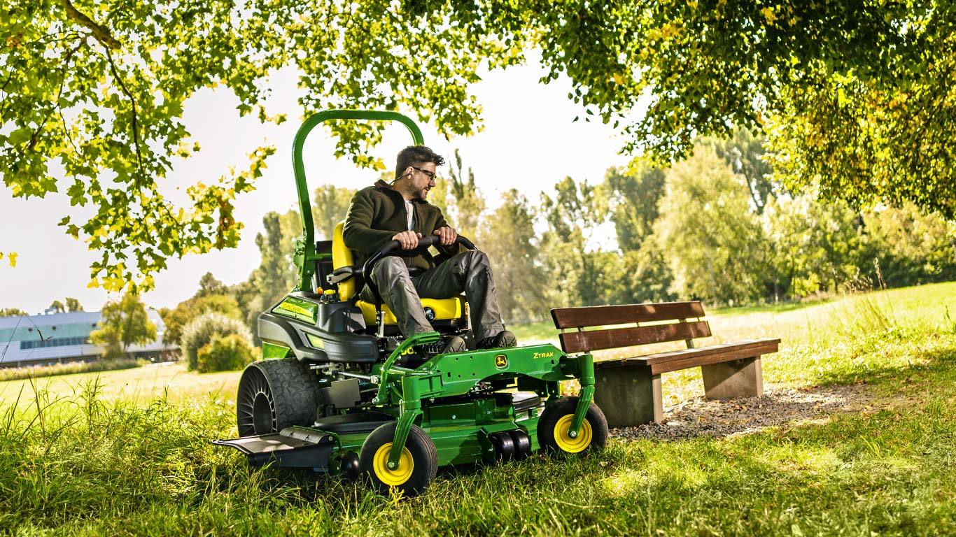 Mordrin Regenboog elke dag Z994R | Zero Turn-maaier | Commercieel maaien | John Deere NL