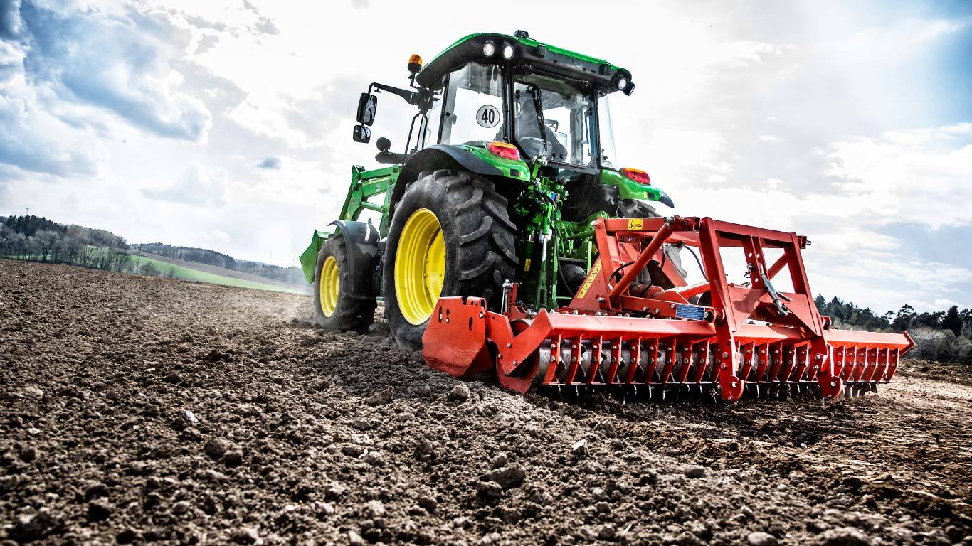 Kleine tractor van de 5M-serie.